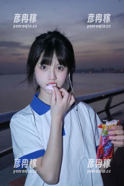 155黑料 155黑料官网竟然藏着这些秘密,吃瓜大神们都怕了!