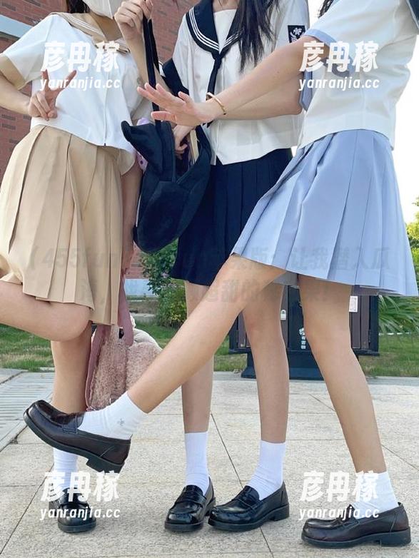 455fun苹果版：让我潜入瓜海，找寻那颗超甜的秘密果！