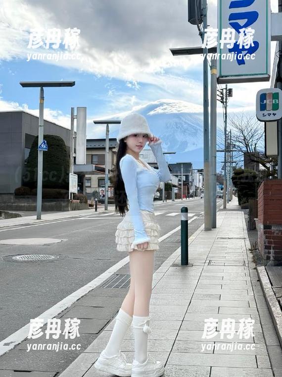51cc 我在51cccn发布的新料里,找到了宿命?还是说我瞎了眼?