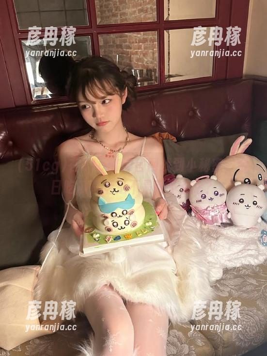 51cg 在51cg10官网找到小秘密,今日吃瓜背后是不是藏了点啥?