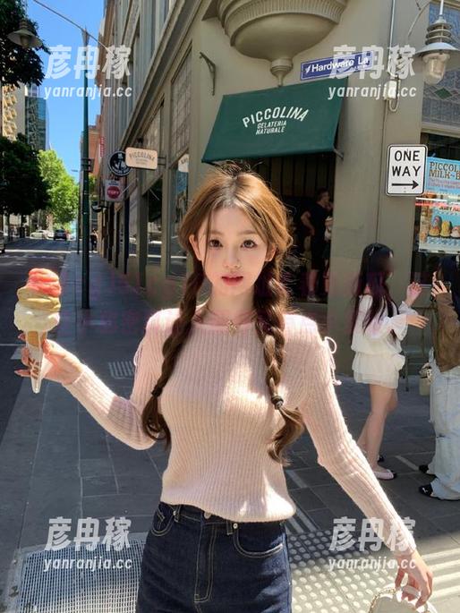 51cg10的网址忙着更新瓜，这些小秘密真让人期待又有点小紧张。