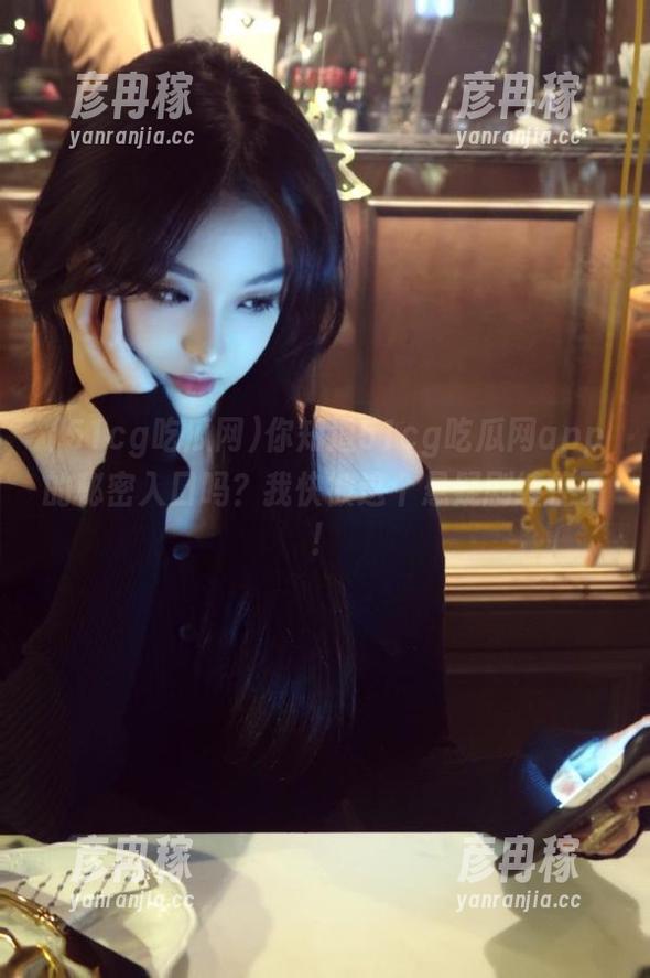 你知道51cg吃瓜网app的秘密入口吗？我快被这个悬疑剧缠住了！