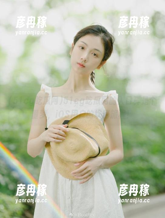 51cg吃瓜网 51cg吃瓜网的入口真是个噩梦,iOS用户的坎坷旅程!