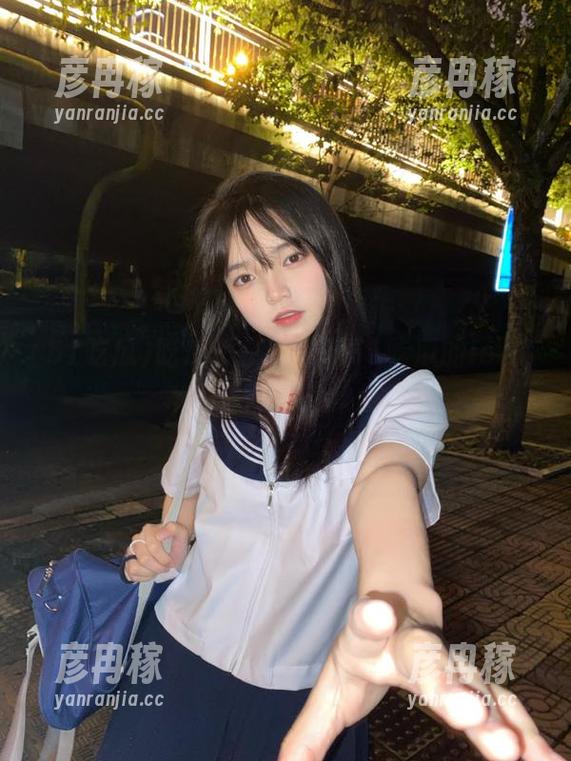 51吃瓜 吃瓜忧伤?下载51吃瓜的ios版本,保障你的快乐!