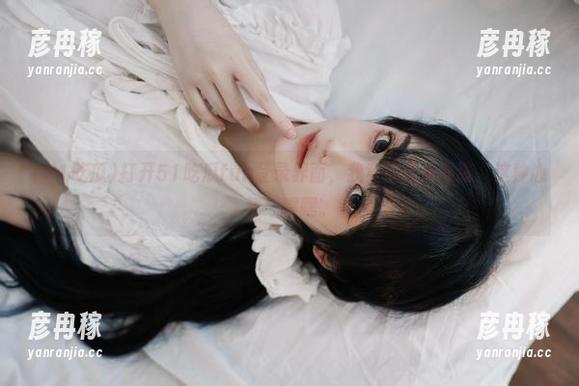打开51吃瓜fun登录界面，我竟然有点紧张，这种心情…嘿嘿。