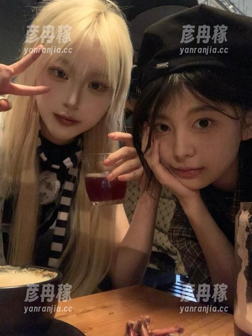 52吃瓜 收藏的收益?根本停不下来!恍惚间被“52吃瓜”俘获了
