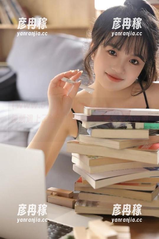 www.51 当“www.51cg.fun”的视频遇上了这位“明星”,果然是不简单!