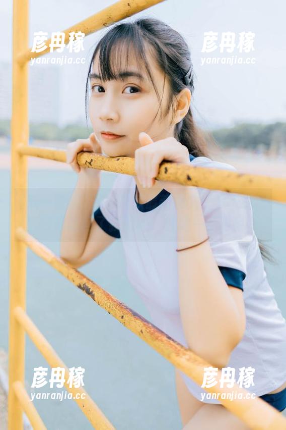 五一吃瓜最新推文：今天的娜娜好像收回了我的心！收藏一下再说！