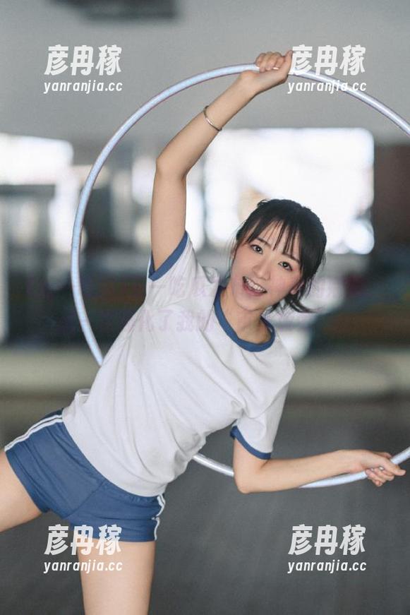 五一吃瓜发布：神奇的娜娜，又一次强化了我的“审美疲劳”！