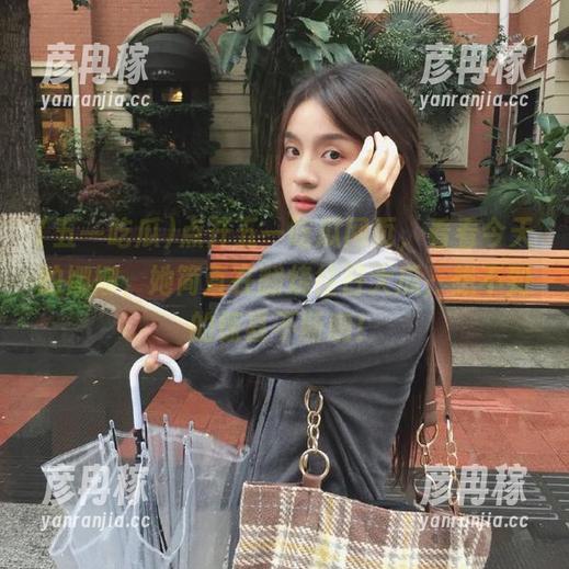 五一吃瓜 点开五一吃瓜网页,看看今天的娜娜,她简直在翻烧往日大瓜,想不到的惊喜不断呐!