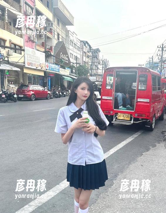用安卓手机在微信上追网红视频，记得手握免费吃瓜，信号好，视频更流畅！