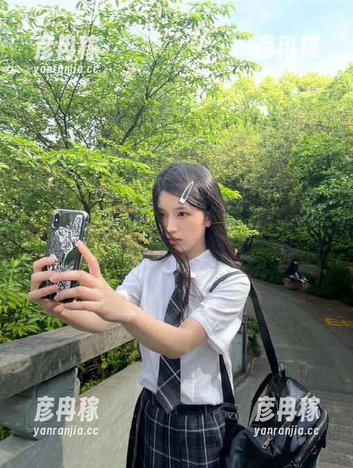 一边盖着被，一边黑料不打烊在线，闭嘴瓜子准备好了吗？