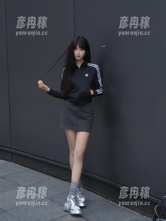 黑料不打烊 官网一跳再跳,黑料不打烊是不是在逼我自闭?