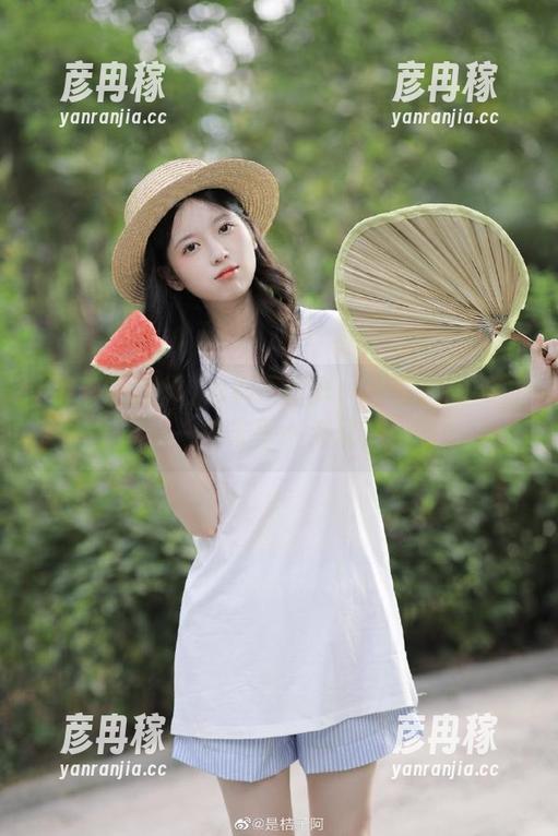 黑料不打烊：老司机的网页，一波未平一波又起！