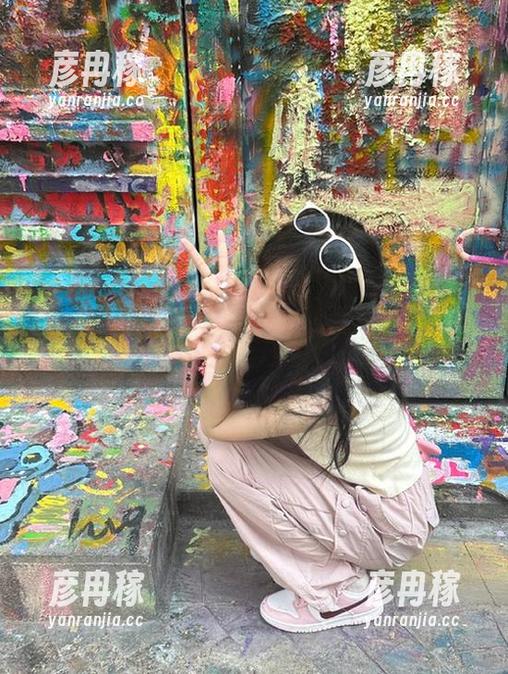 黑料不打烊 一不小心打开zztt15.su黑料不打烊的更新入口,瓜皮都掉了一地!