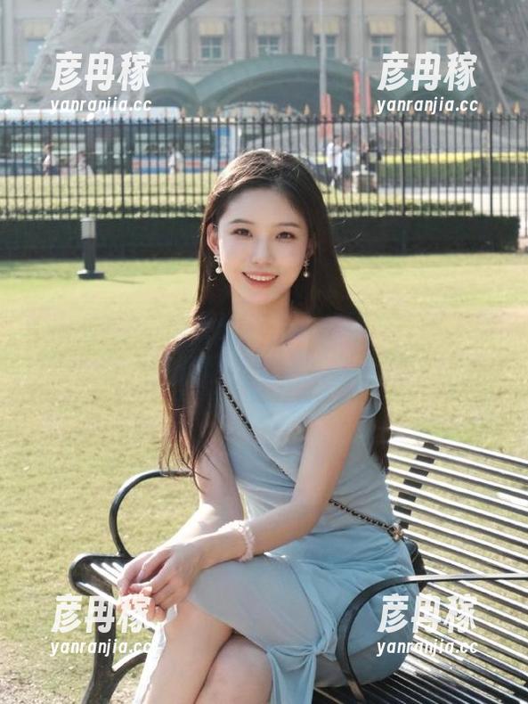 想要资源？下载黑料吃瓜，跟风追剧从此不吃亏！