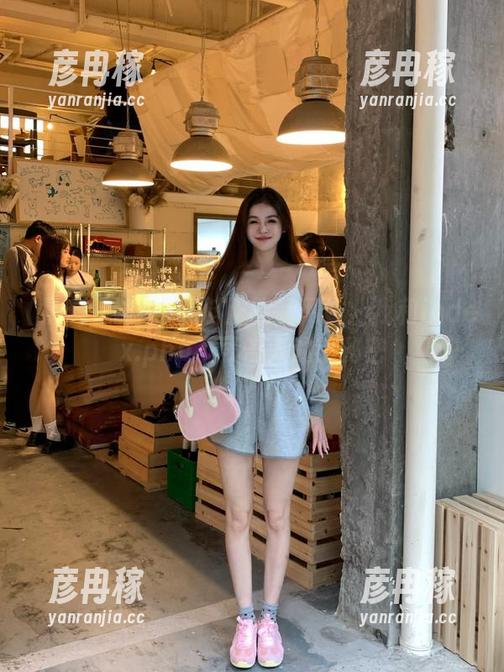 黑料正能量网站：我和index.php不可告人的小秘密