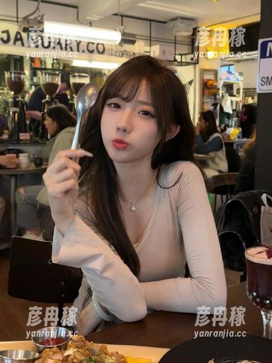 吃瓜不再是个脸红心跳的事，快来这一条“tttzzz48.su黑料正能量”传送门！