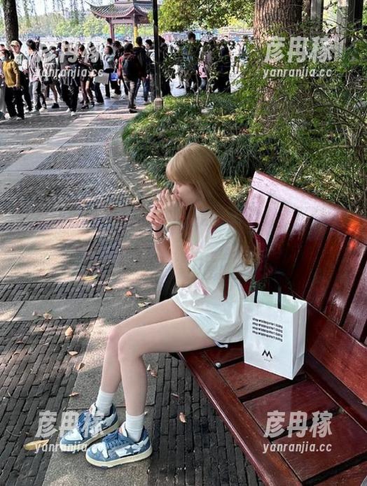 黑料社区 听说黑料社区网站让人永不迷路,真是个神奇的地方啊~